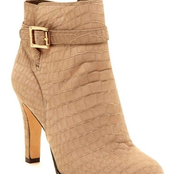 Vince Camuto Valentine High Heel Leather Booties 6 - Picture 1 of 8